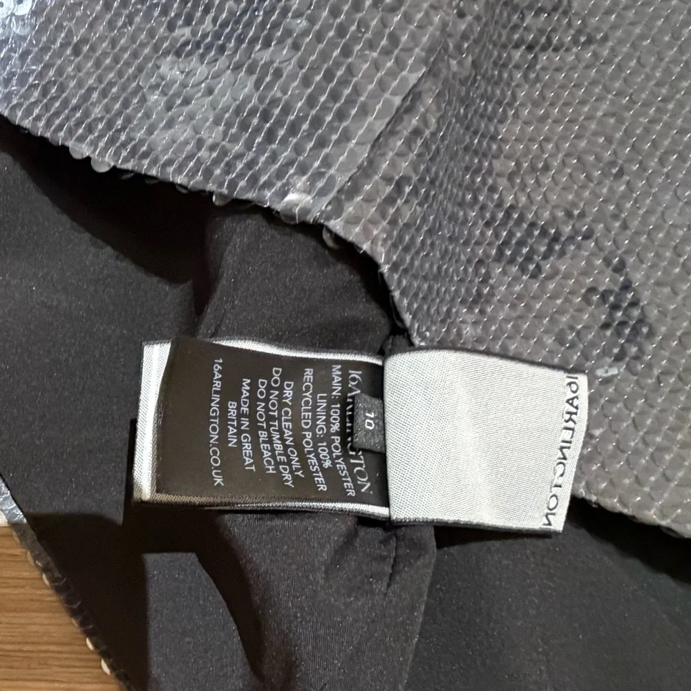 16 Arlington Midnight Blue Sequin mini dress - Picture 10 of 10